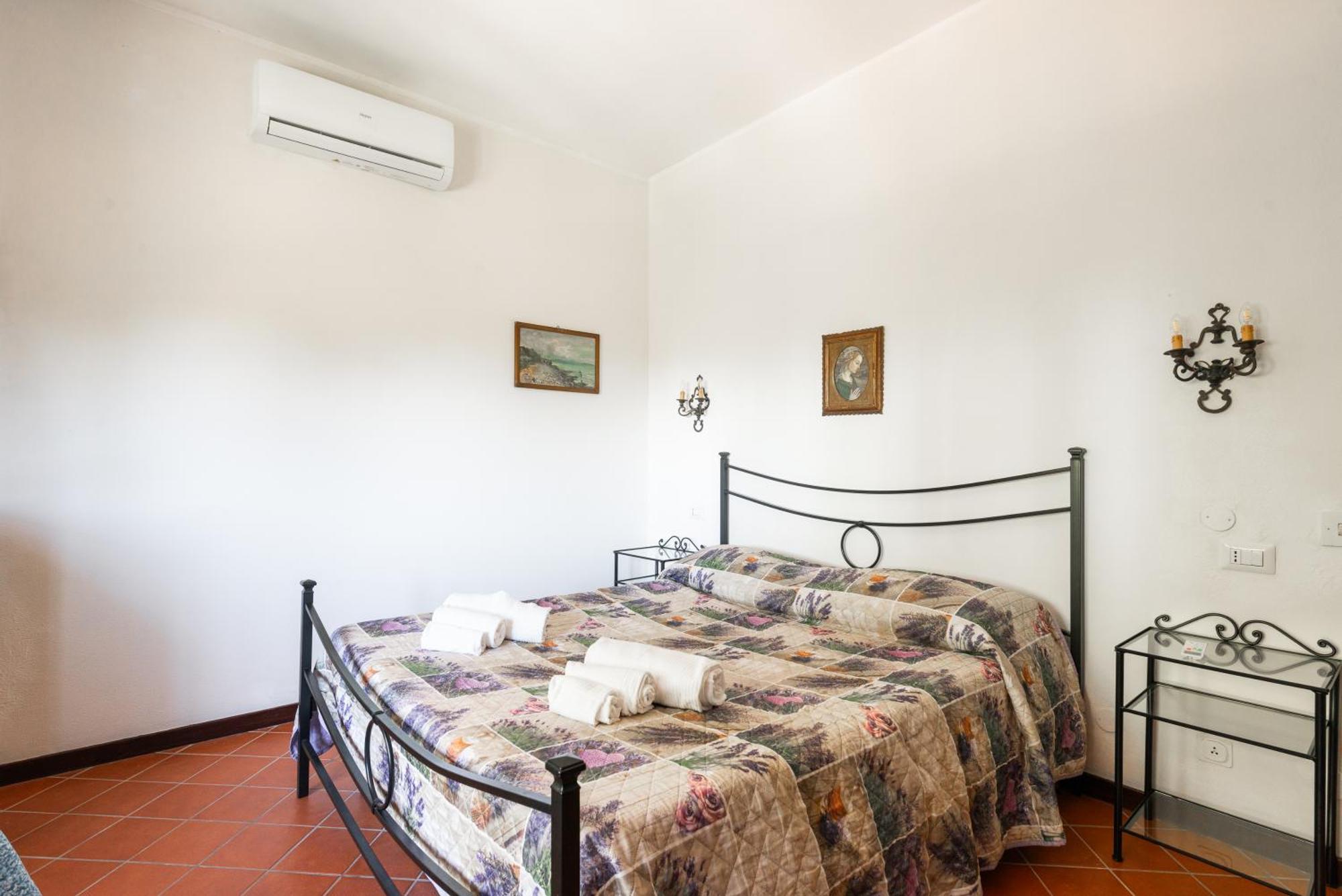 Collina Dei Pini Villa *